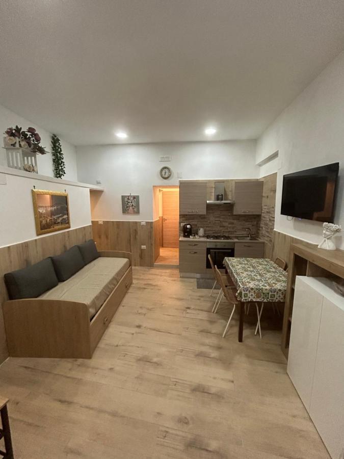 شقة Casa San Gennaro 33A نابولي المظهر الخارجي الصورة