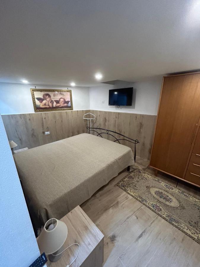 شقة Casa San Gennaro 33A نابولي المظهر الخارجي الصورة